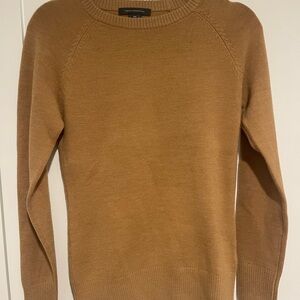 Women’s Tan Sweater